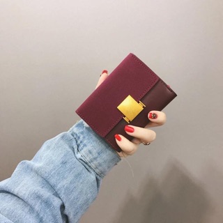 Ví YSL da miếng
