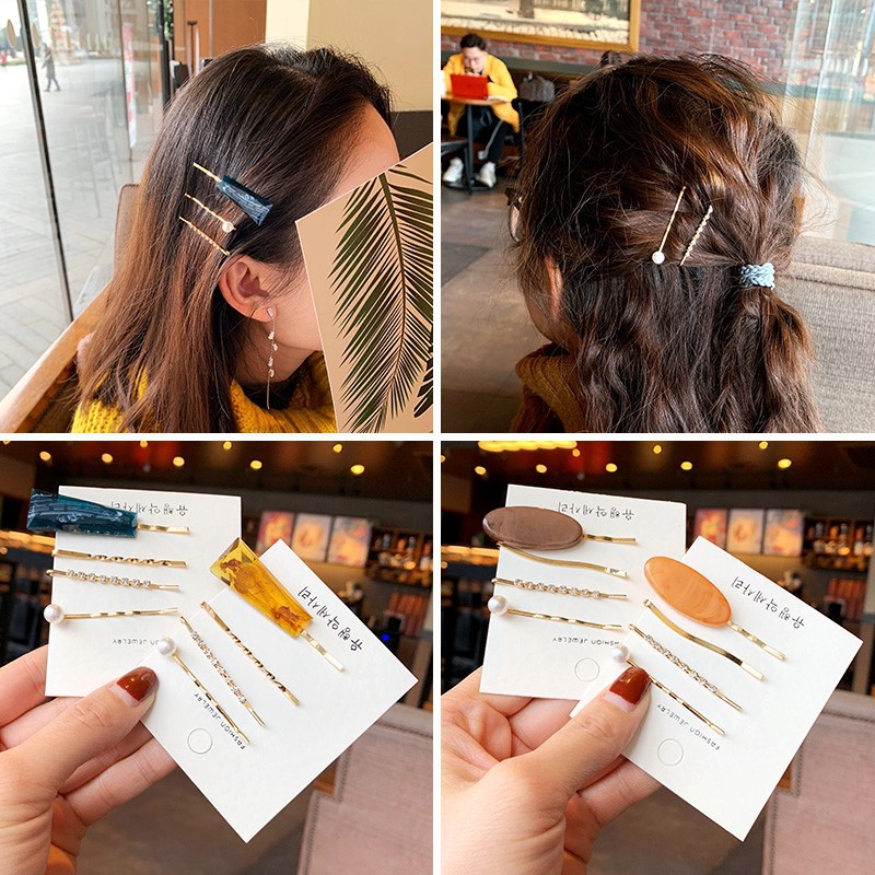 Cute minimalist hair accessory