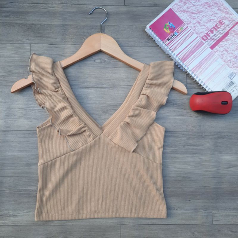 [Mã FAMAYWA giảm 10K đơn 50K] ÁO CROPTOP HAY DÂY BÈO CUỐN BIÊN CT | BigBuy360 - bigbuy360.vn