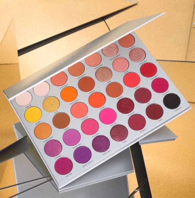 Có sẵn - Bảng mắt MORPHE JACLYN HILL VOL 2