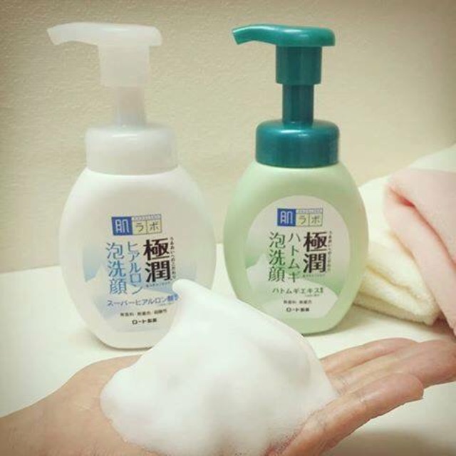 Sữa rửa mặt tạo bọt Hada Labo Gokujyun Foaming Cleanser 160ml