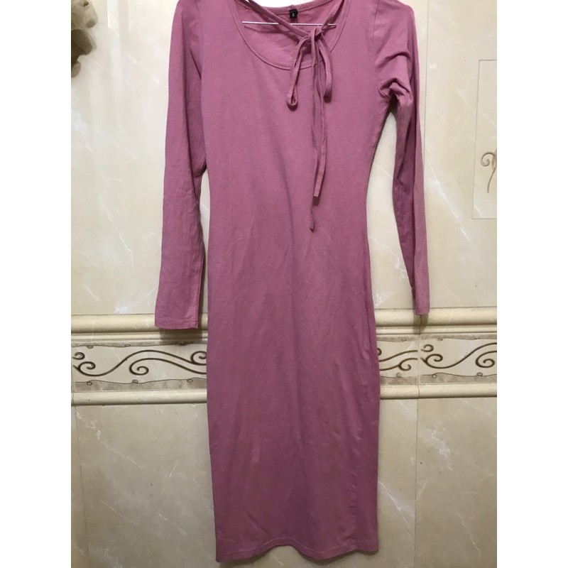 váy hồng size s
