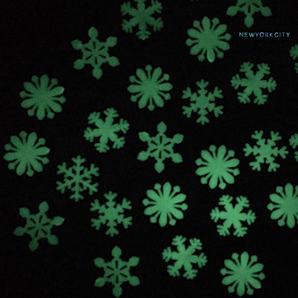 1 Bộ Miếng Dán Tường Dạ Quang Bằng PP Hình Bông Tuyết Giáng Sinh Bắt Mắt Dễ Tháo Gỡ Dùng Trang Trí Nhà Cửa