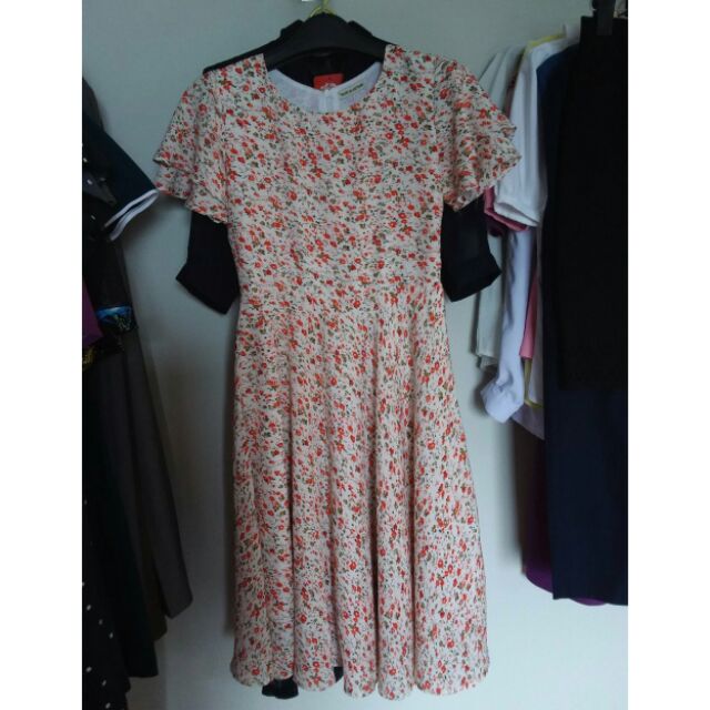 Đầm sale 179k