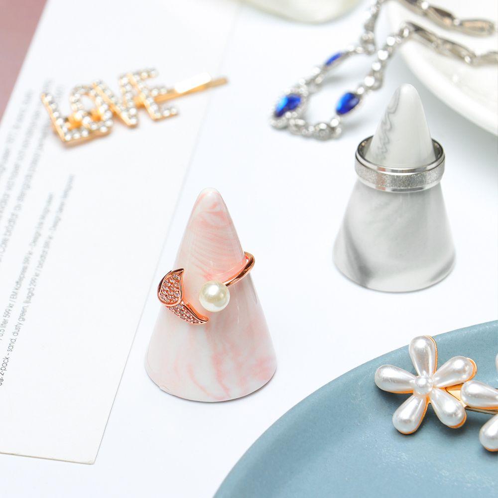 Giá Đỡ Nhẫn Bằng Gốm Sứ Họa Tiết Vân Đá Cẩm Thạch