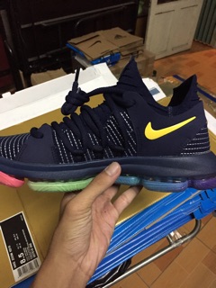 Giày thể thao KD 10