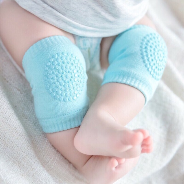 Vớ bò tập đi cho bé