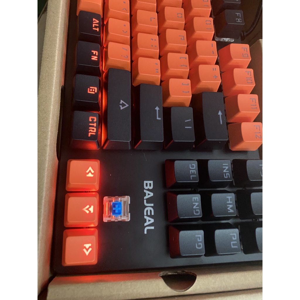 Bàn phím cơ gaming Bajeal K200 Pro ,Led rainbow phù hợp cho PC và Laptop
