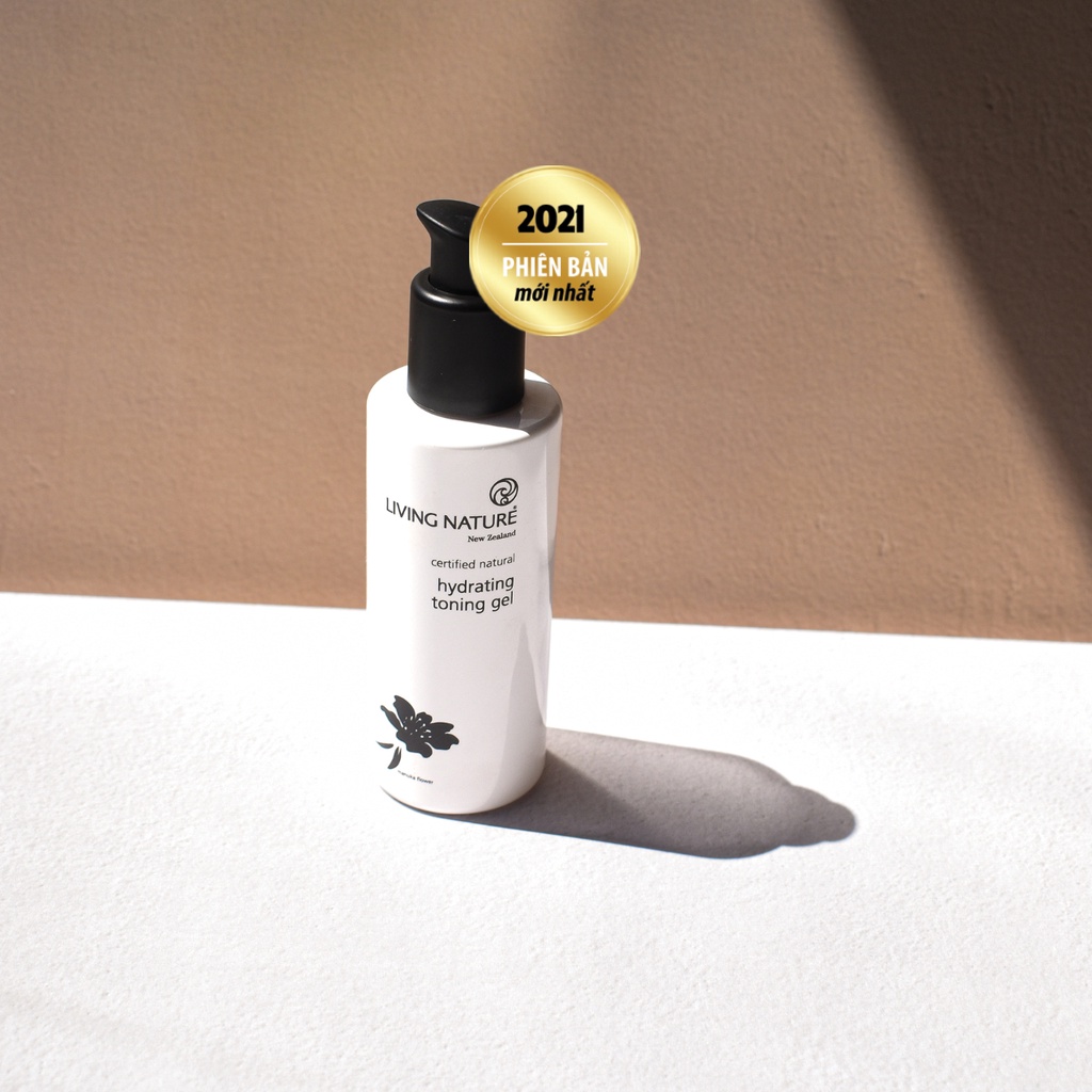 [Official Store] Gel dưỡng ẩm Living Nature Hydrating Toning Gel 120ml | BigBuy360 - bigbuy360.vn