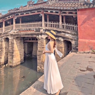 HOT!!! 💕[Ong-Ong store]💕 Váy maxi cổ yếm hở lưng hai lớp chất lụa Hàn