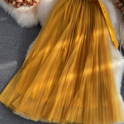 Chân váy voan bồng bềnh dáng xòe