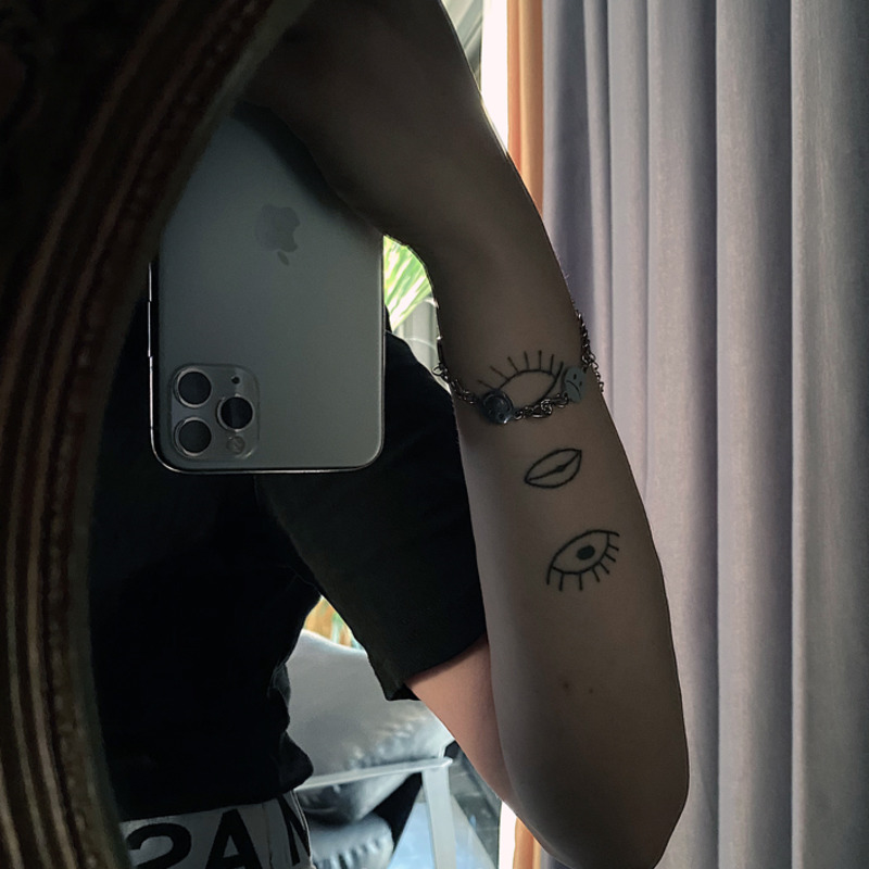 Vòng Tay Thép Titan Họa Tiết Mặt Cười Dễ Thương Phong Cách Hiphop 19158