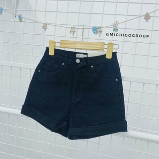 Quần đùi kaki lật lai bẻ