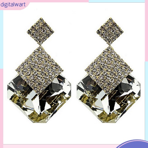 Bông tai dạng vuông đính đá độc đáo