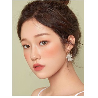 Phấn bắt sáng tạo khối Maffick