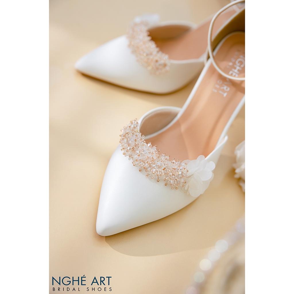 Giày cưới Nghé Art cao gót quai đính pha lê 365