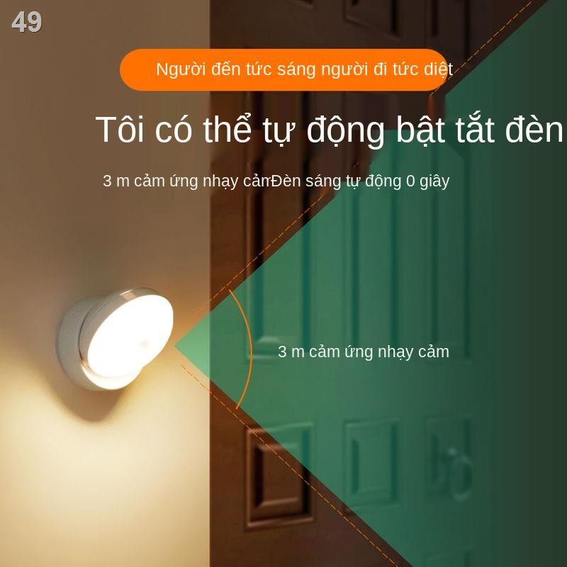 XĐèn LED cảm ứng cơ thể người thông minh tủ bếp có sạc lại Màn hình rượu Miễn phí lắp đặt và dán treo tường