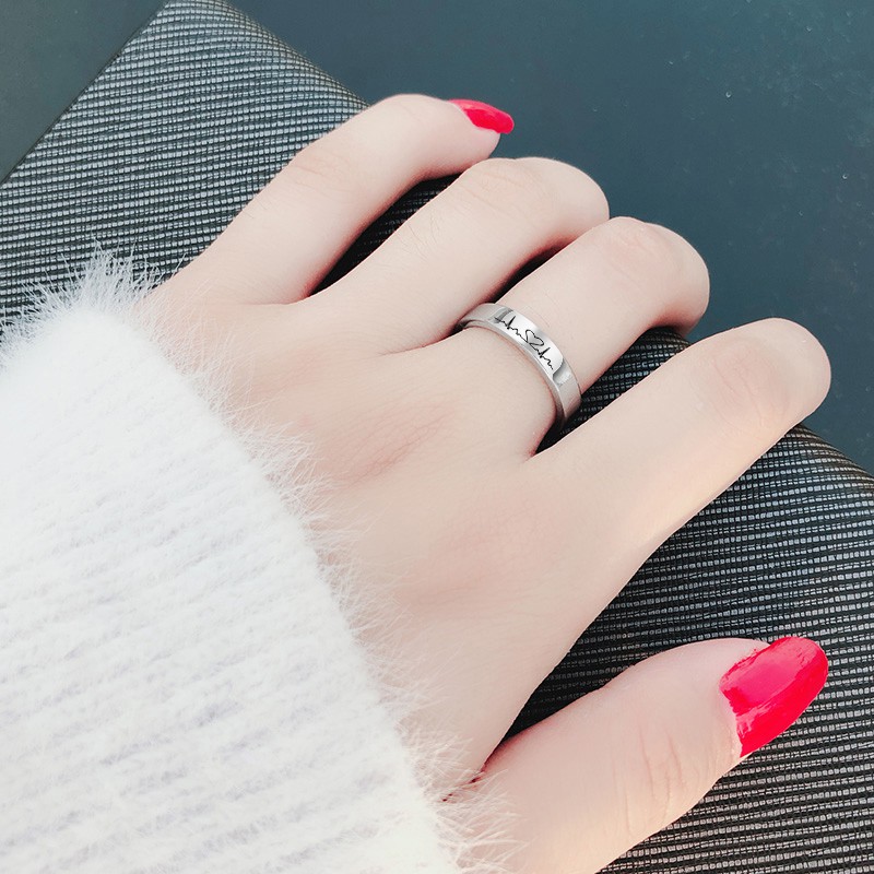 01 chiếc nhẫn inox cao cấp khắc nhịp tim đẹp, không phai,không đen - Tặng hộp đựng xinh xắn