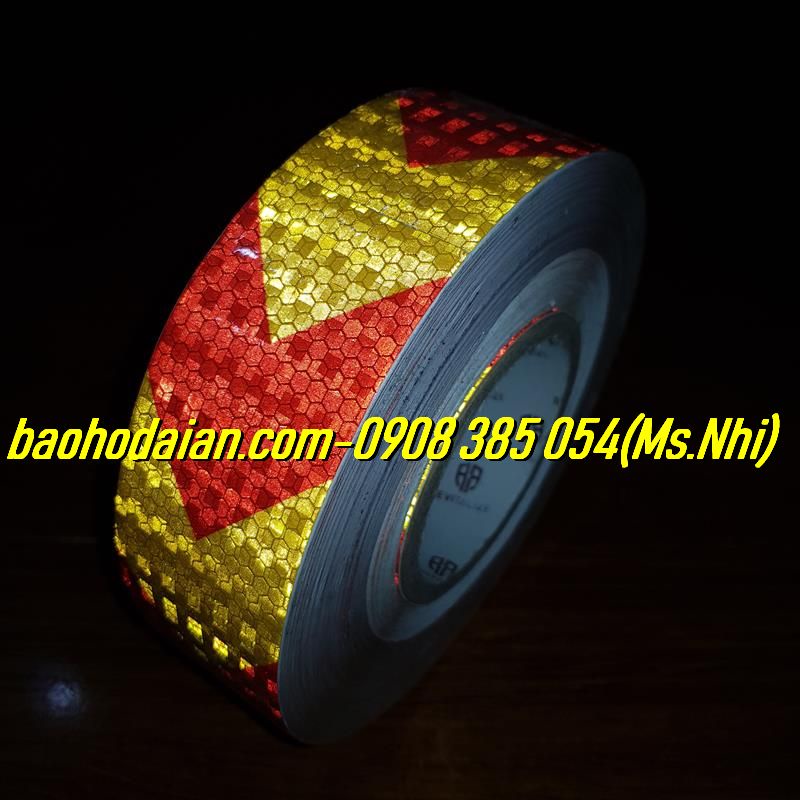 Băng keo phản quang 3M hình mũi tên lớn -Dài 50M- Kèm ảnh thật