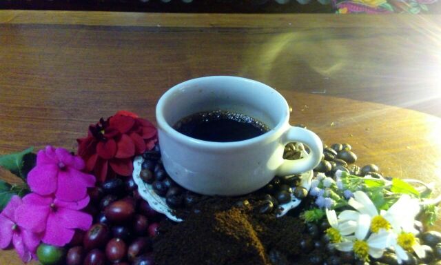 Là gói 200gr của Mika cafe nguyên chất. | BigBuy360 - bigbuy360.vn