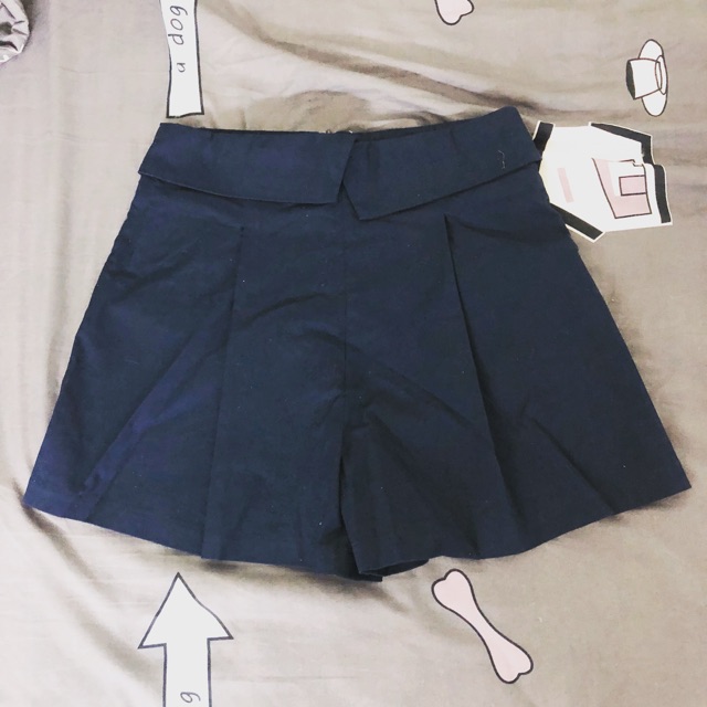 Quần đùi Dottie.....