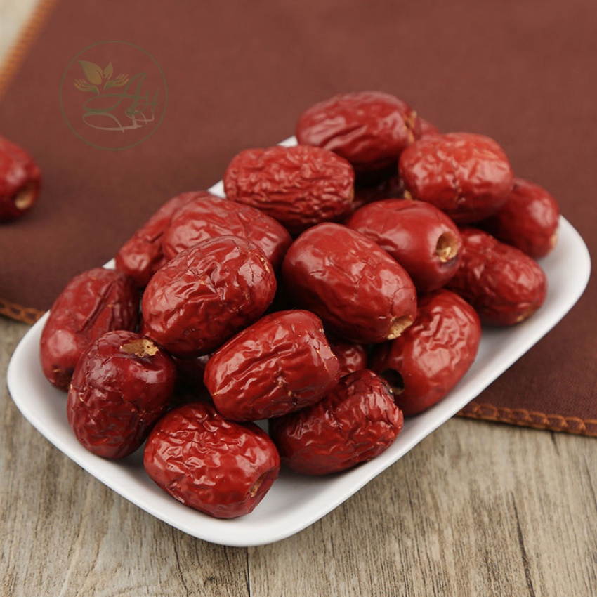Táo Đỏ Sấy Khô 100gr Quả To Đỏ Đều Và Đẹp Loại 1