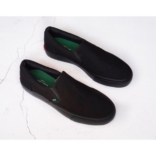 giày slip on BERSHKA chính hãng