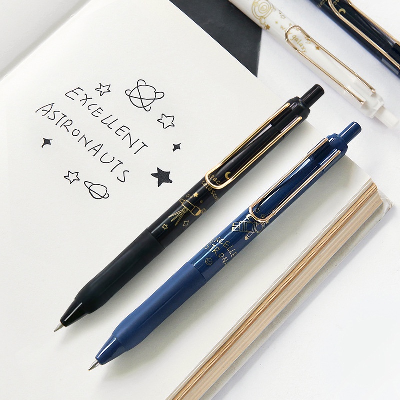 Bộ 3 Bút Bi Mực Đen Ngòi 0.5mm In Hình Phi Hành Gia / Giấc Mơ / Vũ Trụ Độc Đáo Cho Văn Phòng / Trường Học C
