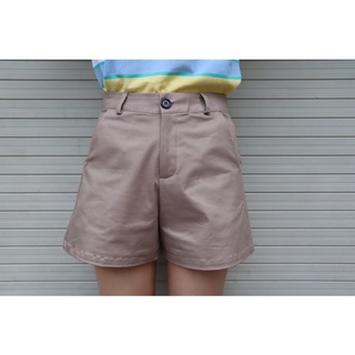 Quần short kaki màu nâu