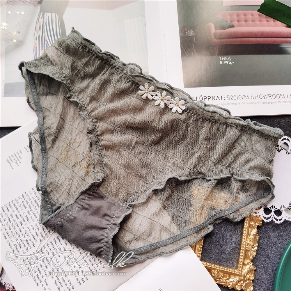 QUẦN LÓT NỮ THUN XỐP VANVENE 3 HOA CÚC CO GIÃN MẠNH CẠP VỪA THÔNG HƠI THOÁNG MÁT QUẦN CHIP KHÔNG HẰN LỘ VIỀN Q398 | BigBuy360 - bigbuy360.vn