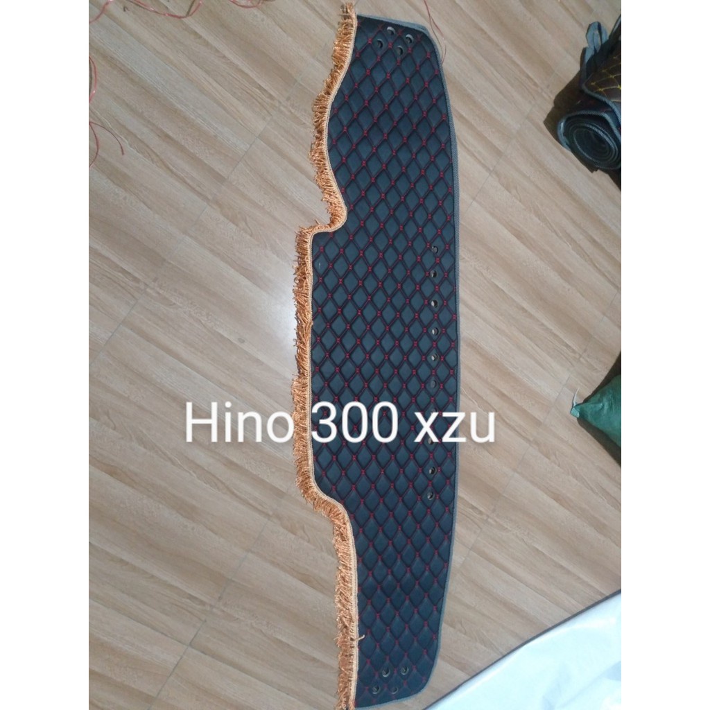 Thảm táp lô xe tải các loại xe chất liệu da 5d