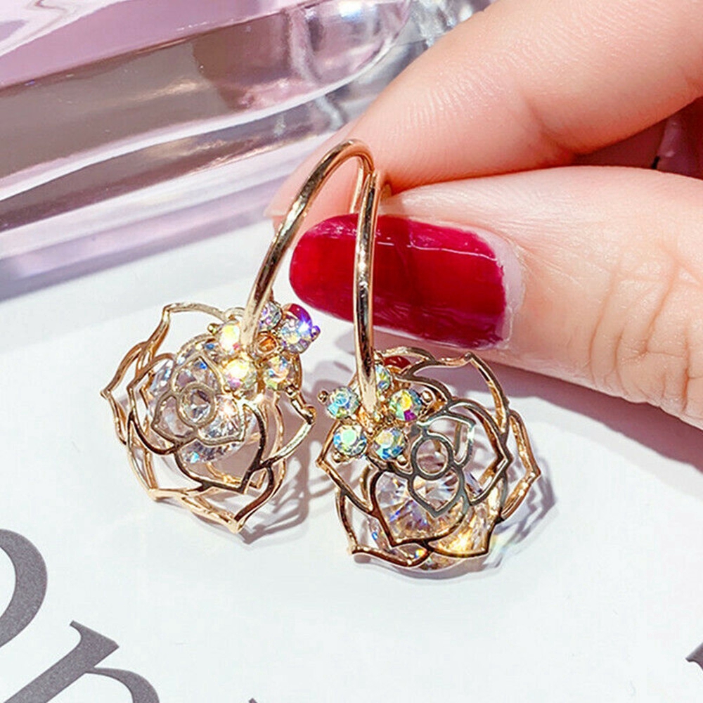 Hoa Tai Hình Hoa Hồng Đính Đá Zircon Sang Trọng