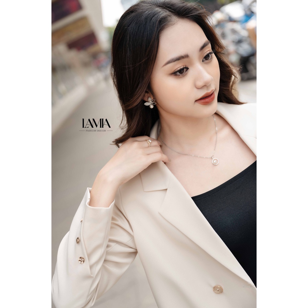 Set áo vest nữ dáng xuông màu be sữa tinh tế Lamia Design LE116