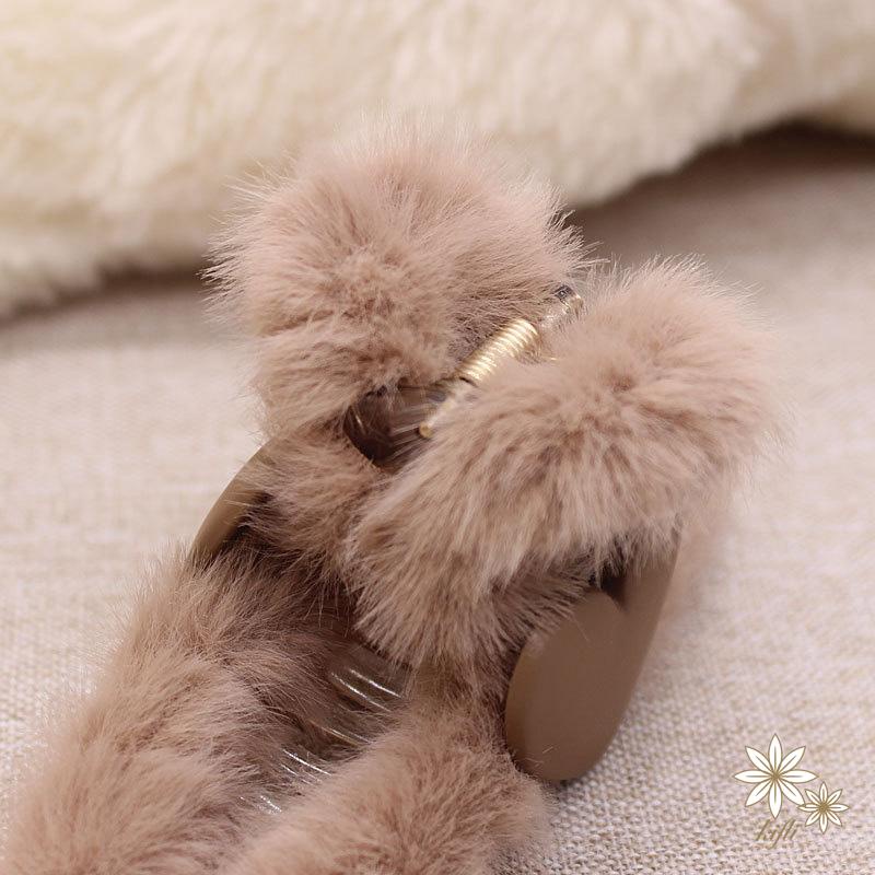 Kẹp Tóc Hình Trái Tim Bằng Lông Nhung Phong Cách Thời Trang Hàn Quốc