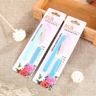 High Quality Handheld Eyebrow Trimmer With Convenient Replacement Blades