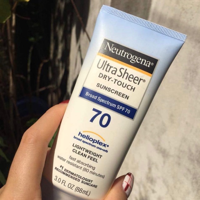 Kem  Chống  Nắng 🌞🌞 Neutrogena  Ultra  Sheer  Dry-Touch  Sunscreen  𝐒𝐏𝐅  𝟕𝟎  🌞 Nhập  Mỹ 🇺🇸