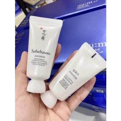 Sữa rửa mặt trắng da bạch sâm Sulwhasoo Snowise Brightening Cleansing Foam 30ml