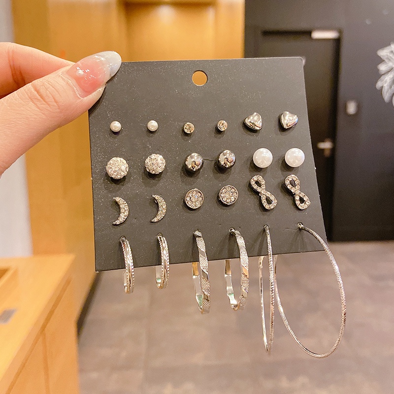 Bộ Khuyên Tai Thời Trang Kiểu Tua Rua Màu Vàng Hình Bướm Có Đính Ngọc Trai Cổ Điển Cho Nữ