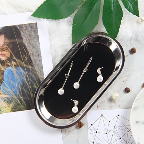 Khay kim loại mạ vàng đựng đồ trang sức, nến thơm,..decor phòng ngủ