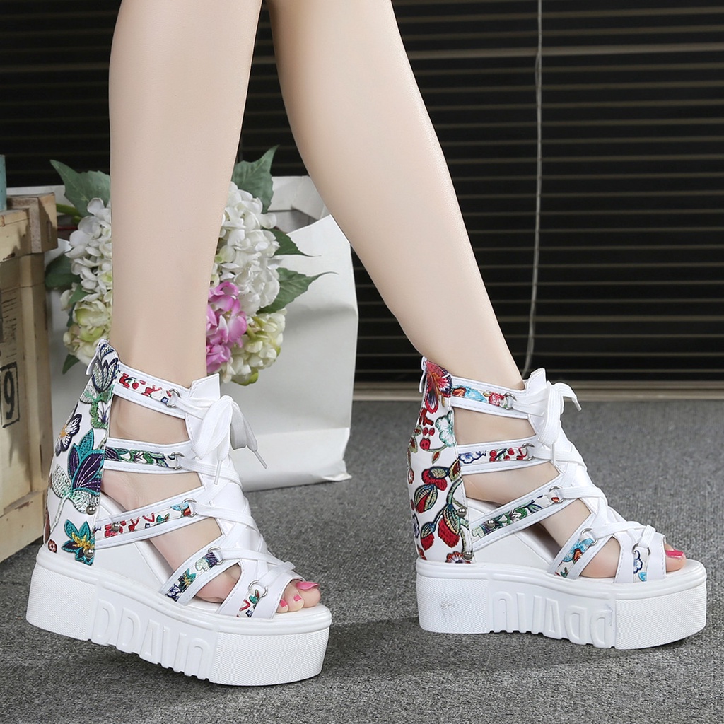 Sandal Đế Xuồng Thời Trang 2023 Dành Cho Nữ