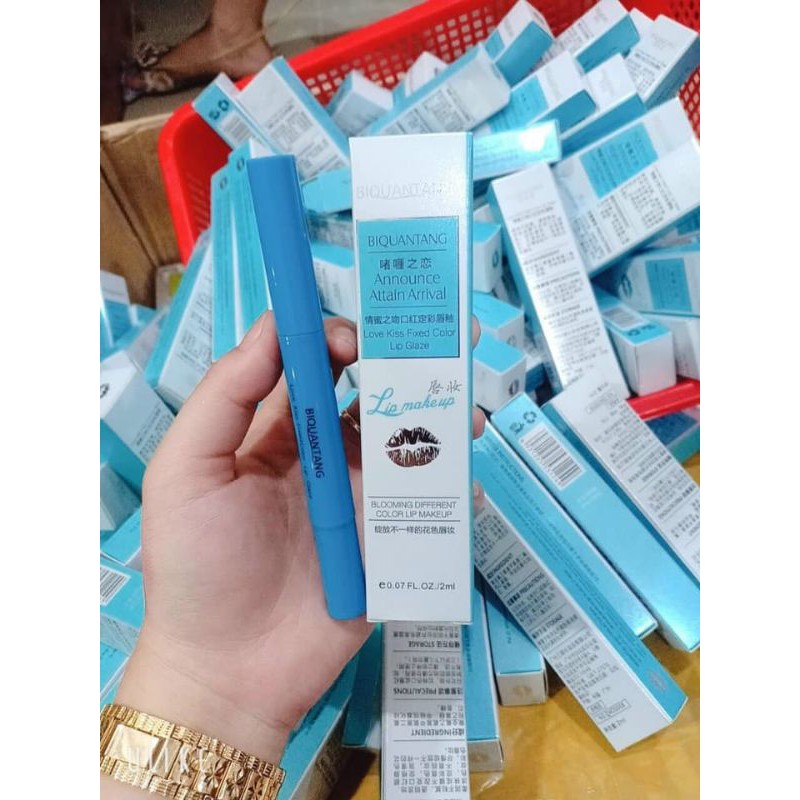 Ged khoá son giữ màu{2020)