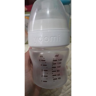 Bình sữa Yoomi 140ml-240ml