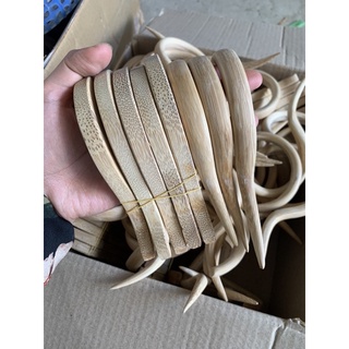 móc tre kèm ti đồng