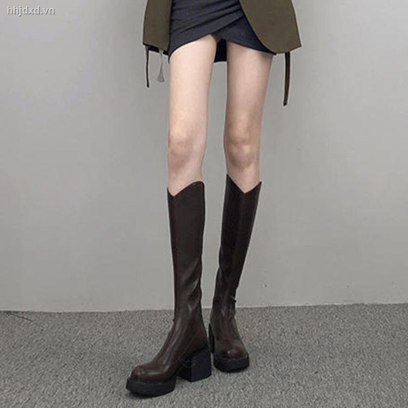 Đôi bốt gót vuông cao đến đầu gối thời trang sành điệu cho nữ