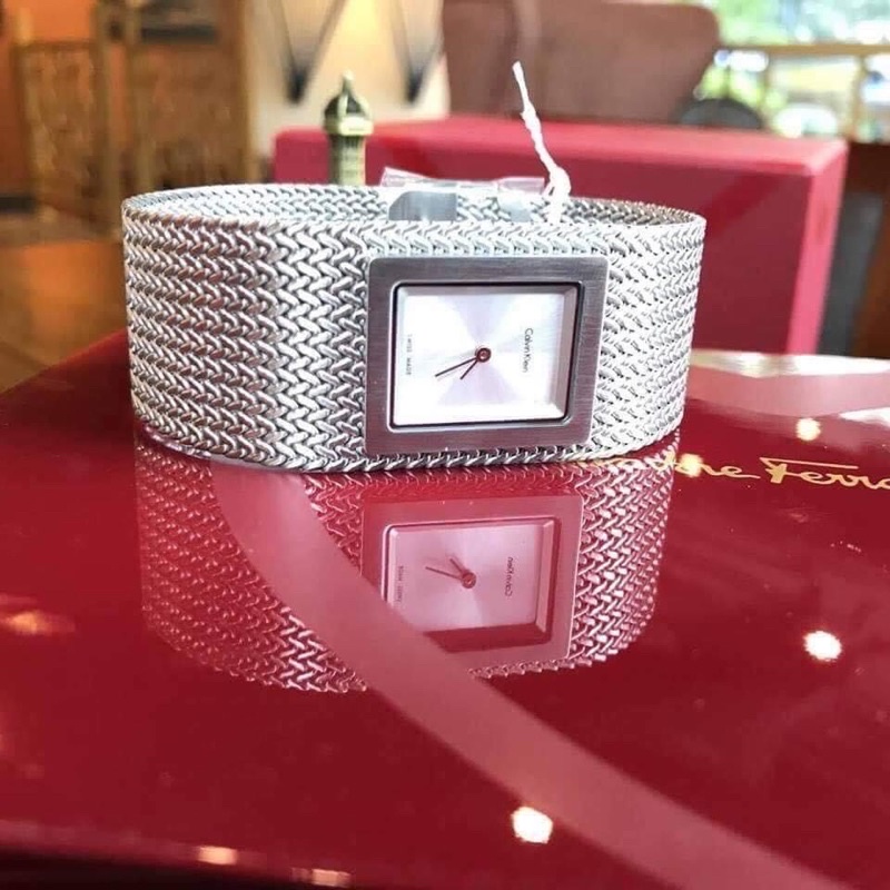 Đồng Hồ Nữ Calvin Klein dây kim loại case 22mm