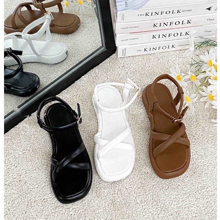 Dép Sandal nữ 2p đế bánh mì SANDAL QUAI CHÉO X siêu êm 3 màu