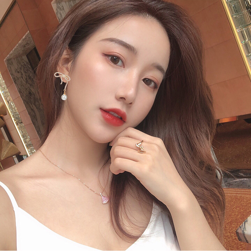 Hoa Tai Hình Bướm Đính Đá Phong Cách Hàn Quốc Cho Nữ
