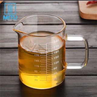 Ly thuỷ tinh chịu nhiệt quai cầm miệng rót có vạch chia đo lường dung tích 240 ml sp979