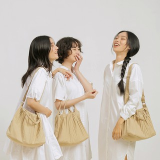 TÚI VẢI ACOHI LATTE PLEATY BAG