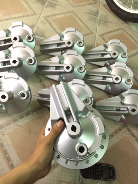 Má đùm sau future 2 gắn wave